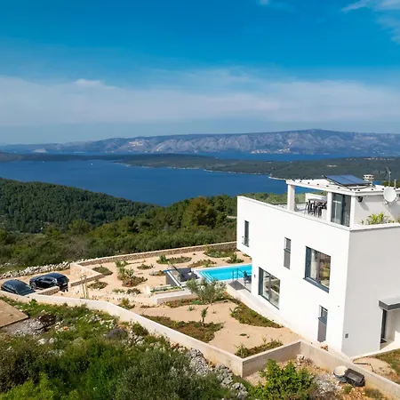 Lapis Villa *